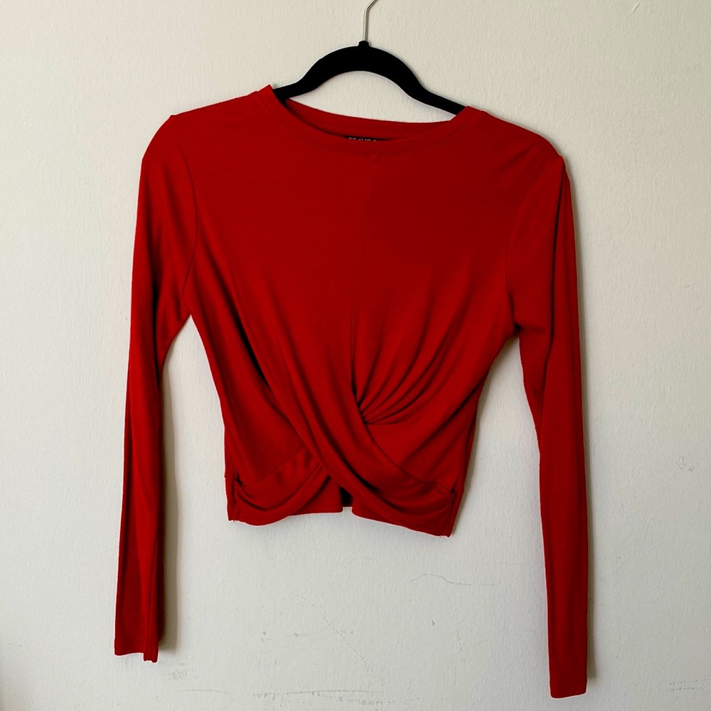 Crop top